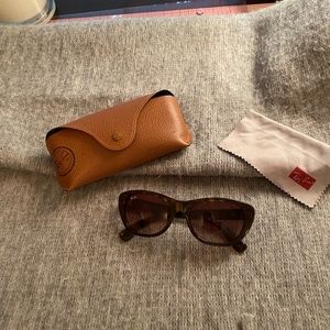 Ray-Ban Women's Cat-Eye Tortoise Sunglasses